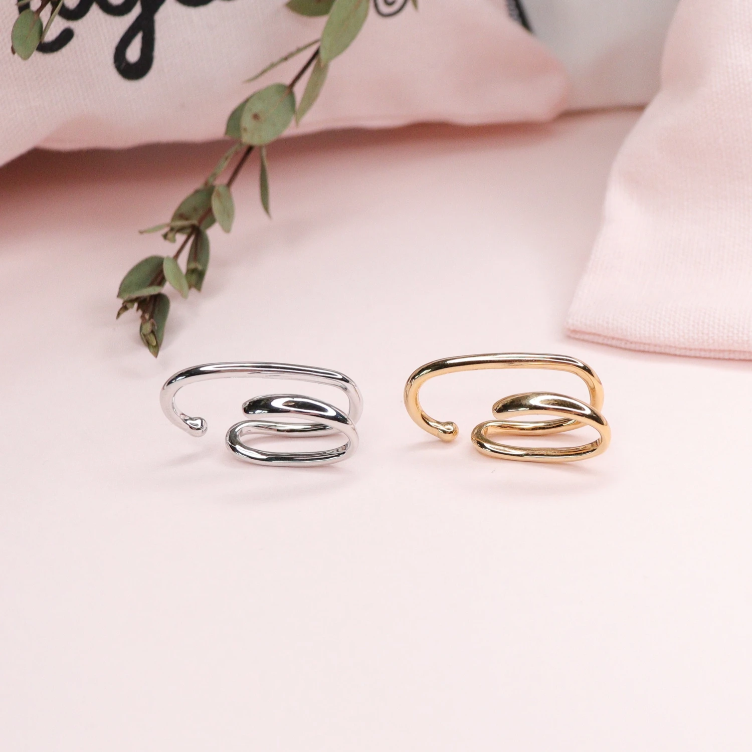 Earcuff Brenda 1 Earcuff Brenda