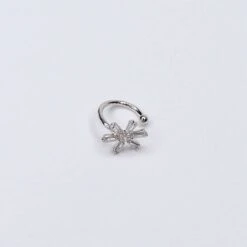 Devant 9 Earcuff Charline