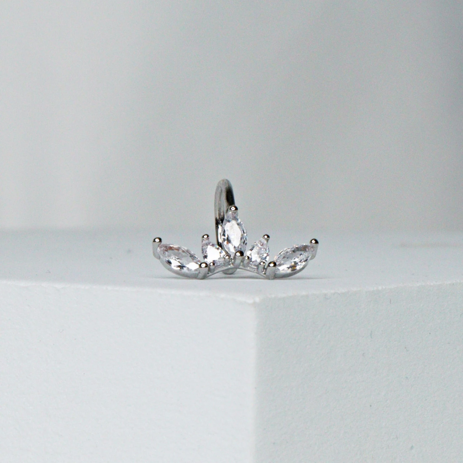 Earcuff Lucy 4 Earcuff Lucy – Image 4