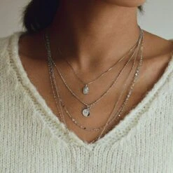 Collier Awia 8 Collier Awia -Majolie Majolie Bijoux 32 0f3a4199 4d1b 4bbb a532 f5f3d1f13648