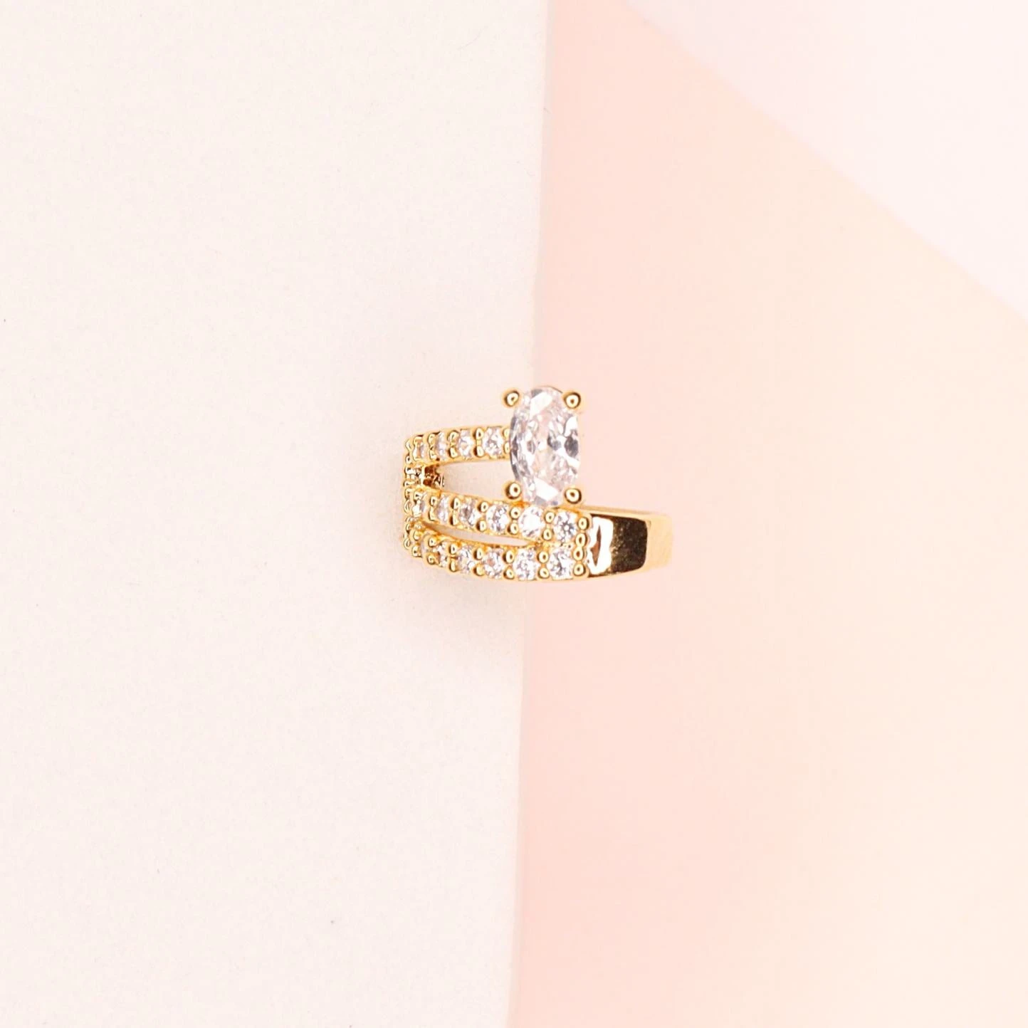 Earcuff Beth 1 Earcuff Beth