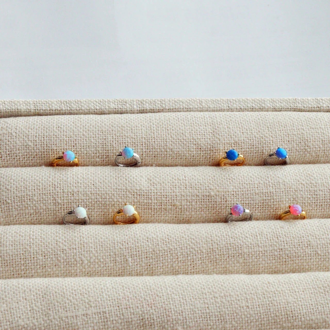 Mini Créoles Opal 3 Mini Créoles Opal – Image 3