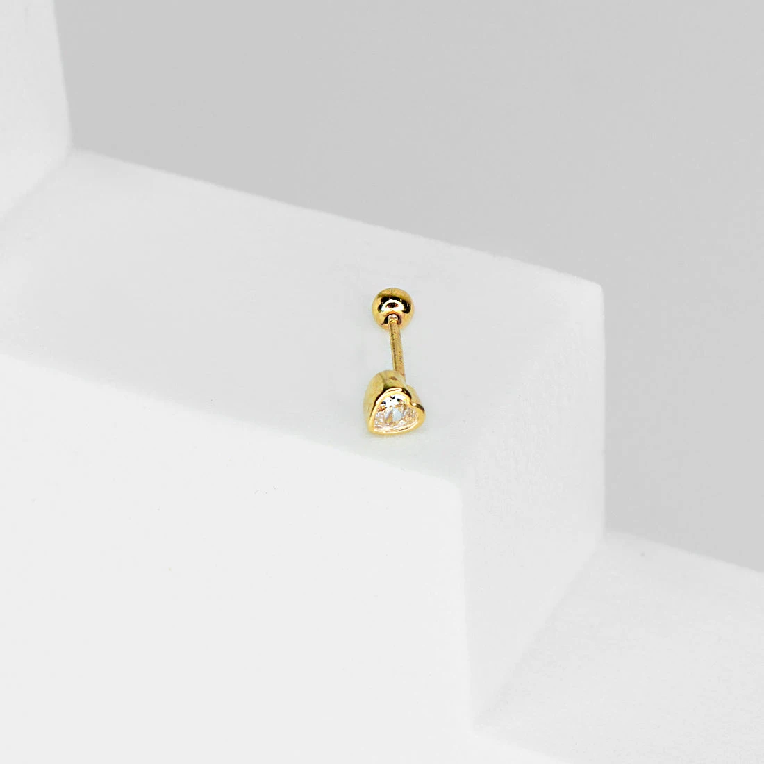 Piercing Laetitia 1 Piercing Laetitia