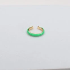 Earcuff Sandra 13 Earcuff Sandra -Majolie Sandra Vert